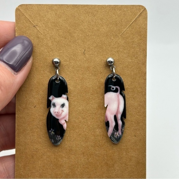 Feather Style Black Pig Fun Novelty Pierced Stud Dangle Porcelain Earrings - Picture 9 of 10